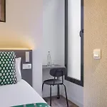 Dobo Madrid Arapiles